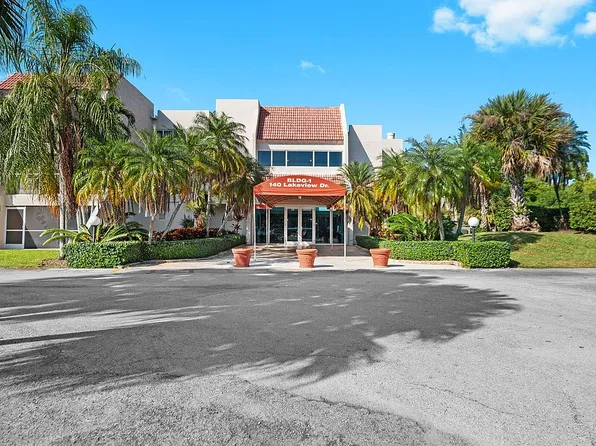 140 Lakeview Dr APT 103, Fort Lauderdale, FL 33326