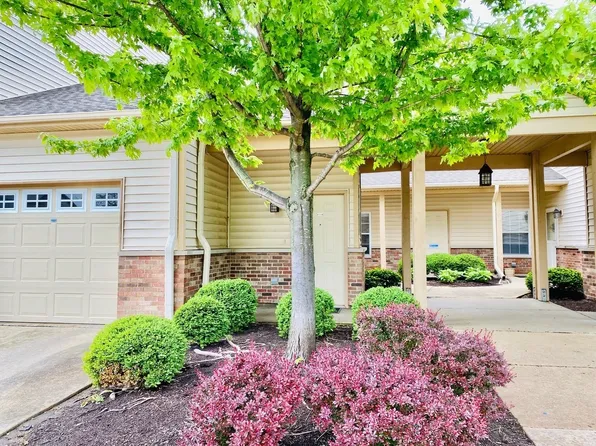 3642 Thornhill Dr #3642, Champaign, IL 61822