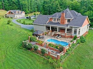 356 Richmond Rd, Keswick, VA 22947