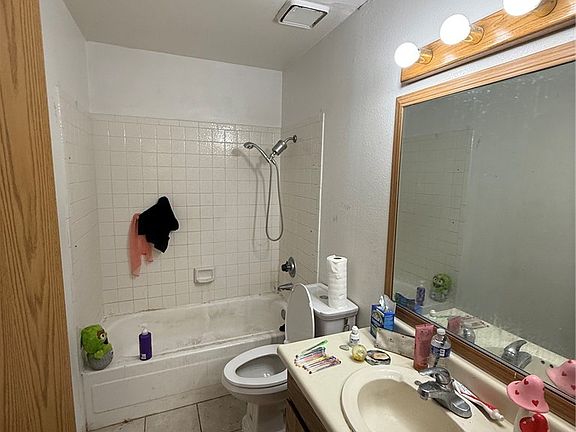 3rd image of 3585 Arville St Unit 401A