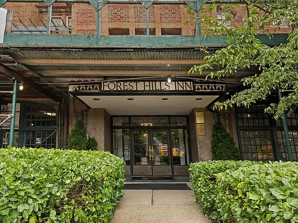 1 Station Sq APT 311, Queens, NY 11375