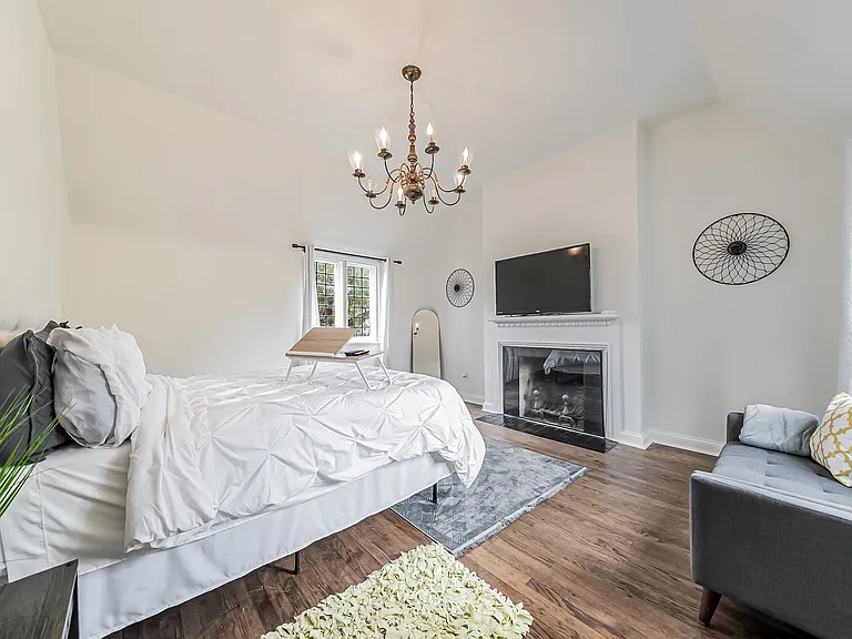 17707 Chagrin Blvd — Photo 3