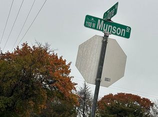 1101 W Munson St, Denison, TX 75020