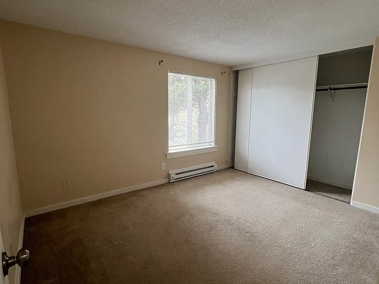9625 SW Prairie Ter #D — Photo 11