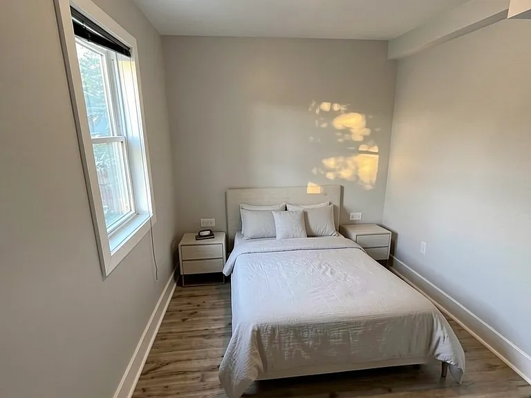 167 Aylmer Ave #4 — Photo 10