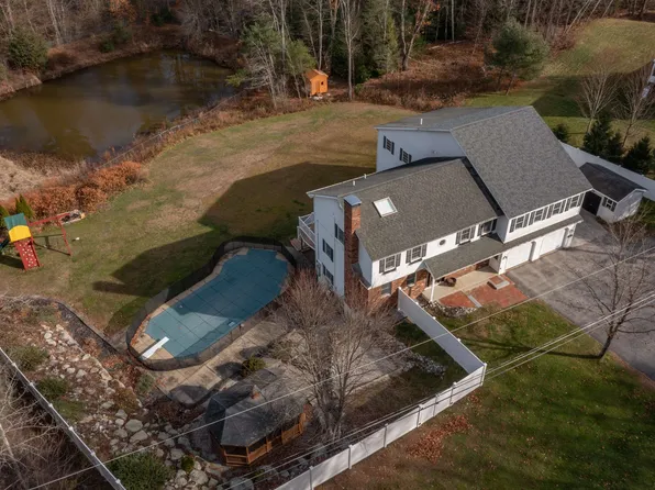 12 Cindy Drive, Hooksett, NH 03106