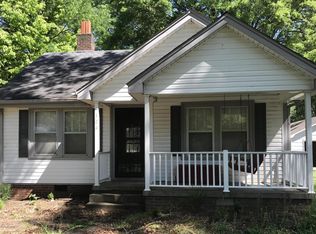304 E Gilmore St, Senatobia, MS 38668