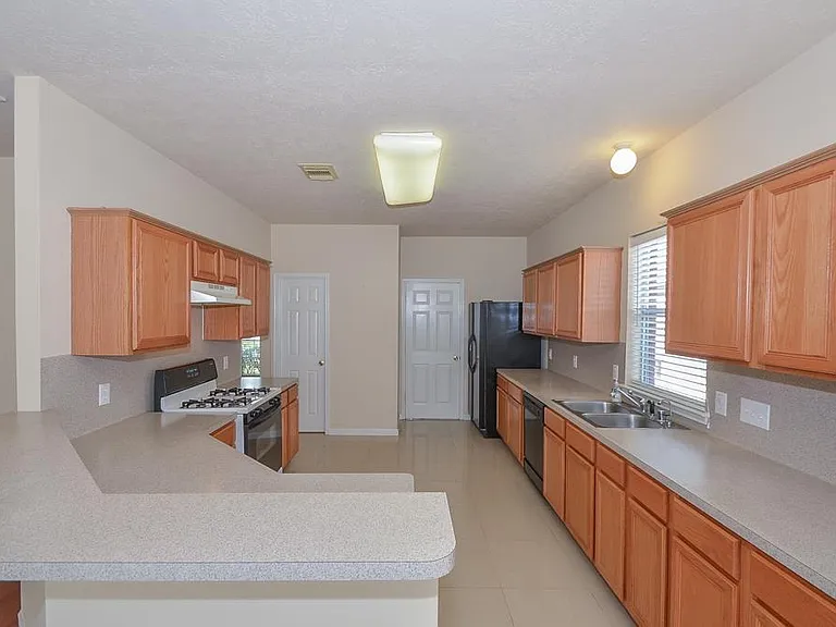 2135 Brinton Oaks Ct — Photo 13