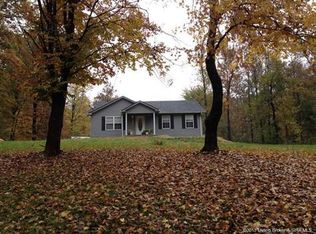 3712 Seven Springs Rd SE, Elizabeth, IN 47117