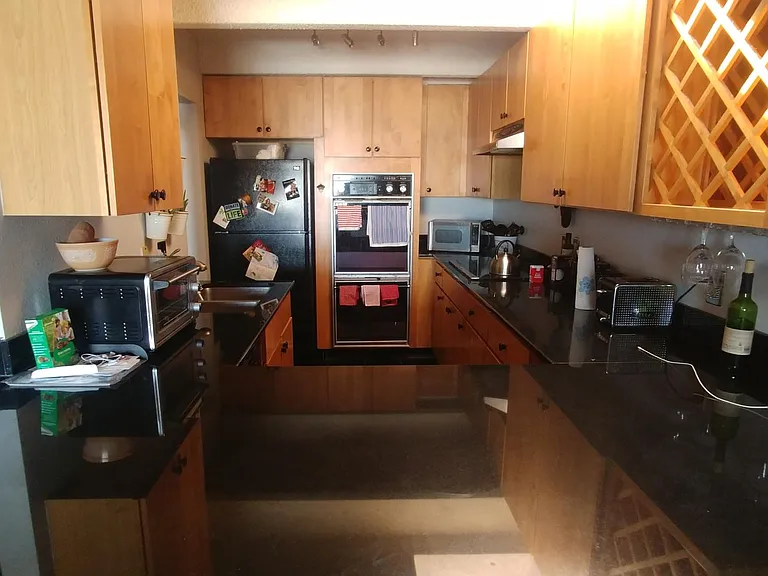 1433 N Williams St #7 — Photo 5