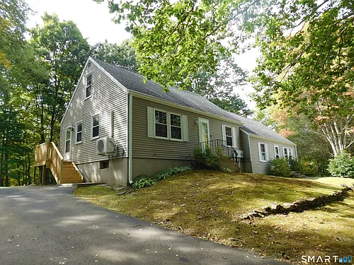 101 Stage Harbor Rd Photo 1