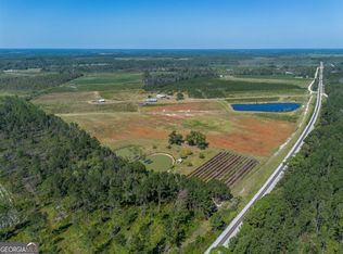 159 Jabbers Ln, Nicholls, GA 31554