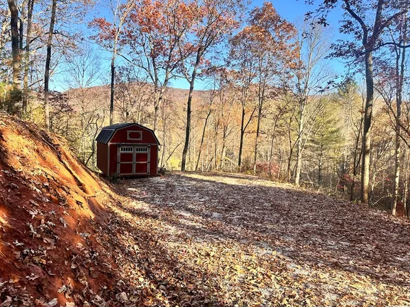 614 Brown Rd, Otto, NC 28763