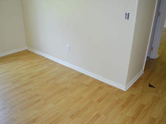 5th image of 166 Narcissus Dr