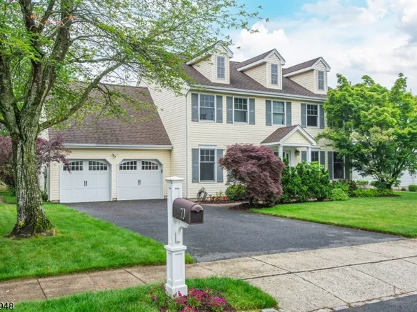 70 Crenshaw Dr, Mount Olive Twp., NJ 07836