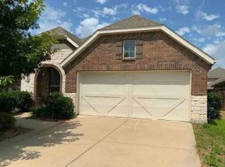 2727 Pease Dr, Forney, TX 75126
