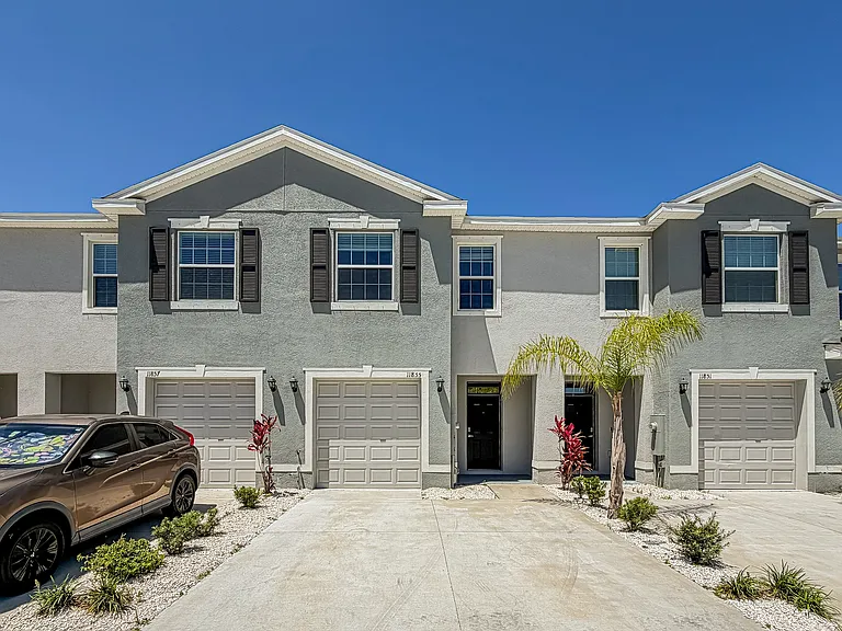 11855 Mountain Retreat Ln — Photo 6
