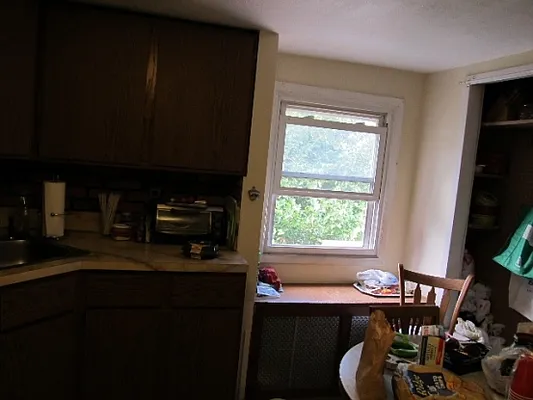 Rented by FlatFinders Realty | media 6