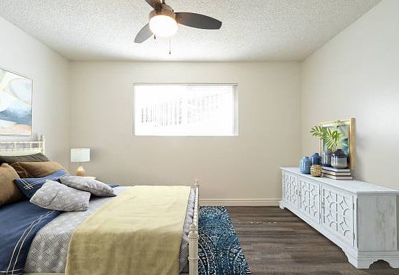 4th image of 1130 Meadow Lake Dr APT 1
