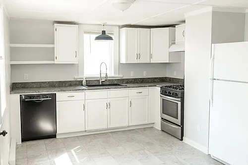 39 Calais St Photo 1