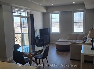 272 Georgian Dr #301, Oakville, ON L6H0K4