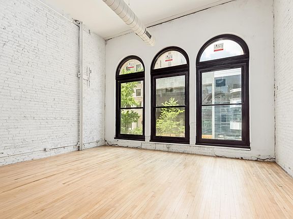 2nd image of 44 N High St Suite 2A