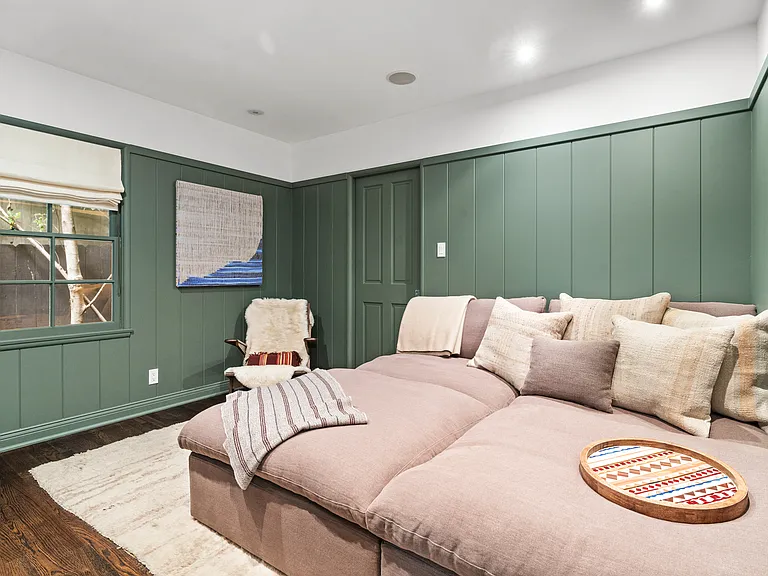 2107 El Roble Ln — Photo 23