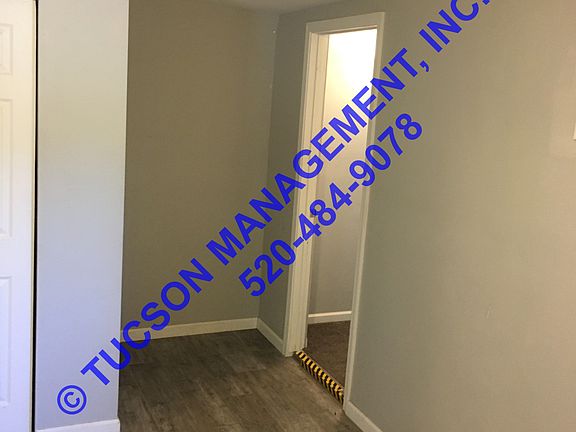 5th image of 1001 N Van Alstine St