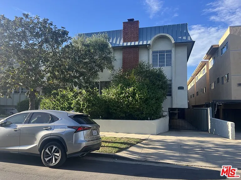 11937 Darlington Ave #1 — Photo 19