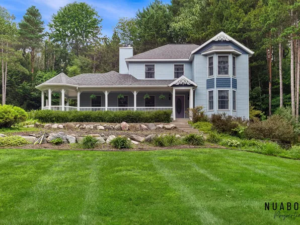 13600 Big John Ct, Kent City, MI 49330