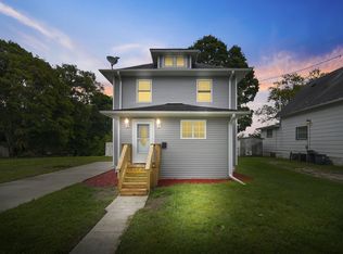 705 Lansing Ave, Jackson, MI 49202