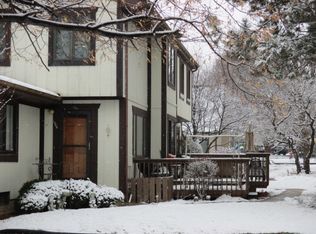 1726 Cedarbrook Ct #1726, Sycamore, IL 60178