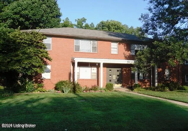 2 bed, 1.0 bath, 850 sqft, $1,350 — Photo 2