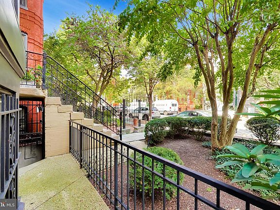 2nd image of 1302 R St NW APT 1