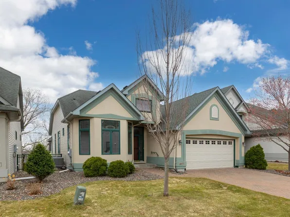 10471 Spyglass Dr, Eden Prairie, MN 55347