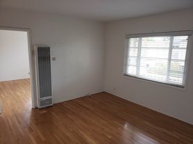 205 W Quinto St, Santa Barbara, CA