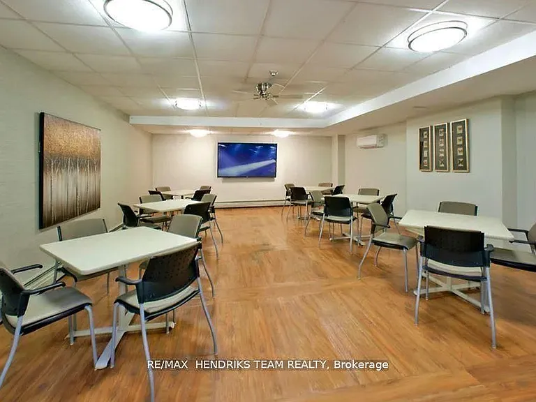 158 Fitch St #318 — Photo 19