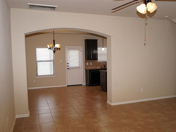 4th image of 2310 Grey Reef Dr
