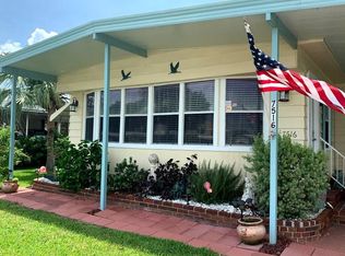 7516 Lakeshore Dr, Ellenton, FL 34222