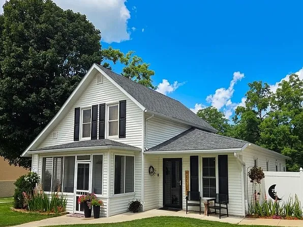 300 Kirkwood St E, Lanesboro, MN 55949