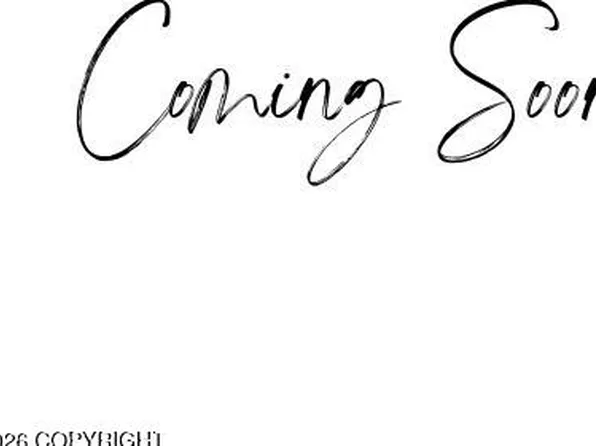 2405 N Green Forest Dr, Palmer, AK 99645