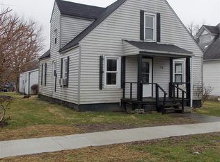 308 W Oak St, Mitchell, IN 47446