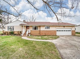 48 Winding Dr, Enon, OH 45323