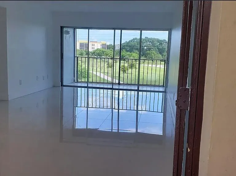 9170 Fontainebleau Blvd #301 — Photo 6