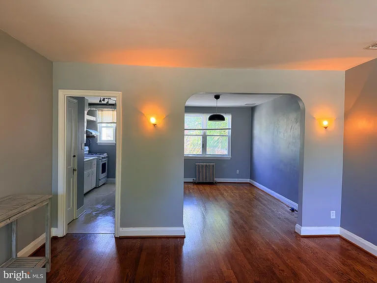 237 Linden Ave — Photo 5