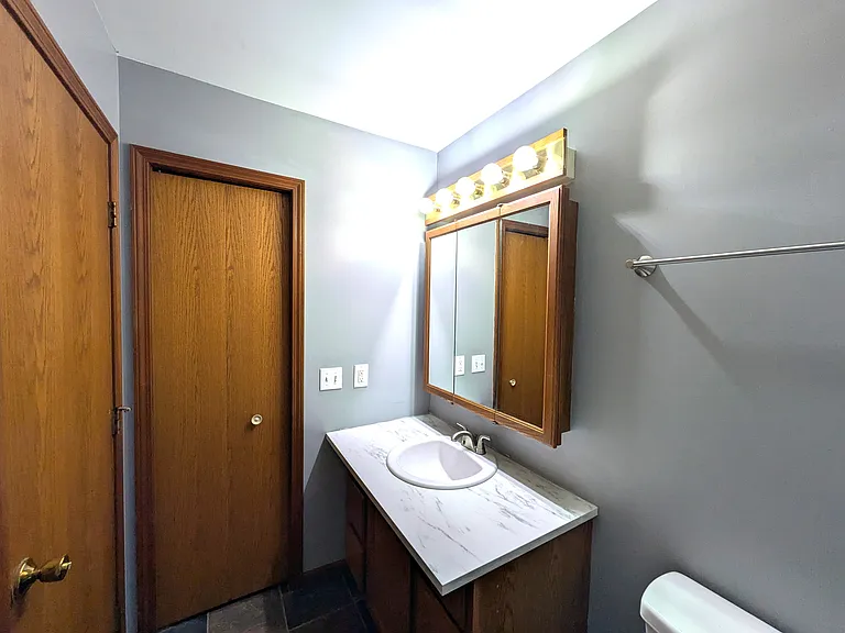 599 Echo Ct — Photo 22