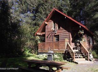 12375 Camelot Dr, Seward, AK 99664