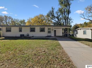 349 Prestwick Rd, Lincoln, NE 68505