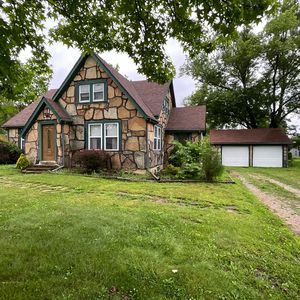 305 Pine Grove Road, Willow Springs, MO, 65793