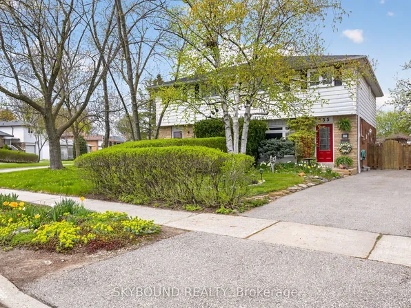 855 Flagship Dr, Mississauga, ON L4Y 2J5